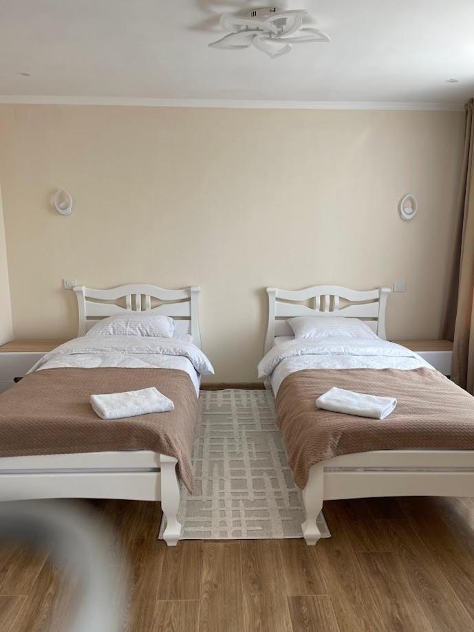 Hotel Elegia Trostyanets  Zewnętrze zdjęcie